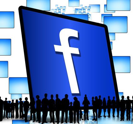 jak pobrać film z facebooka