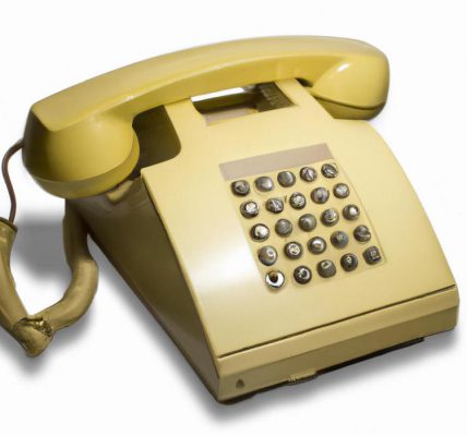 kto wymyślił telefon